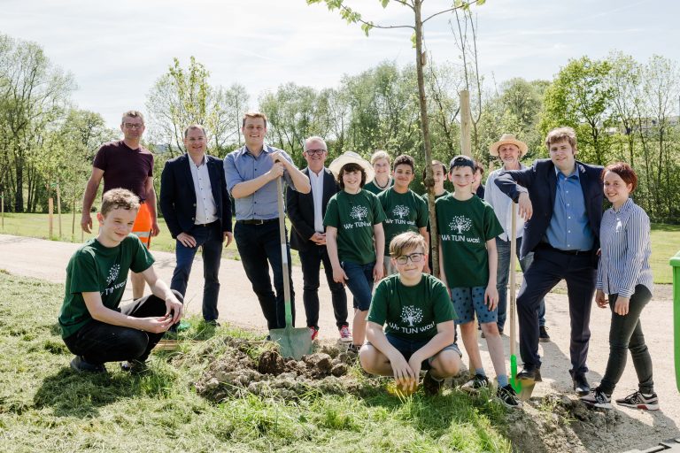 Ried-Radlerrast im Obstgarten-Eröffnung